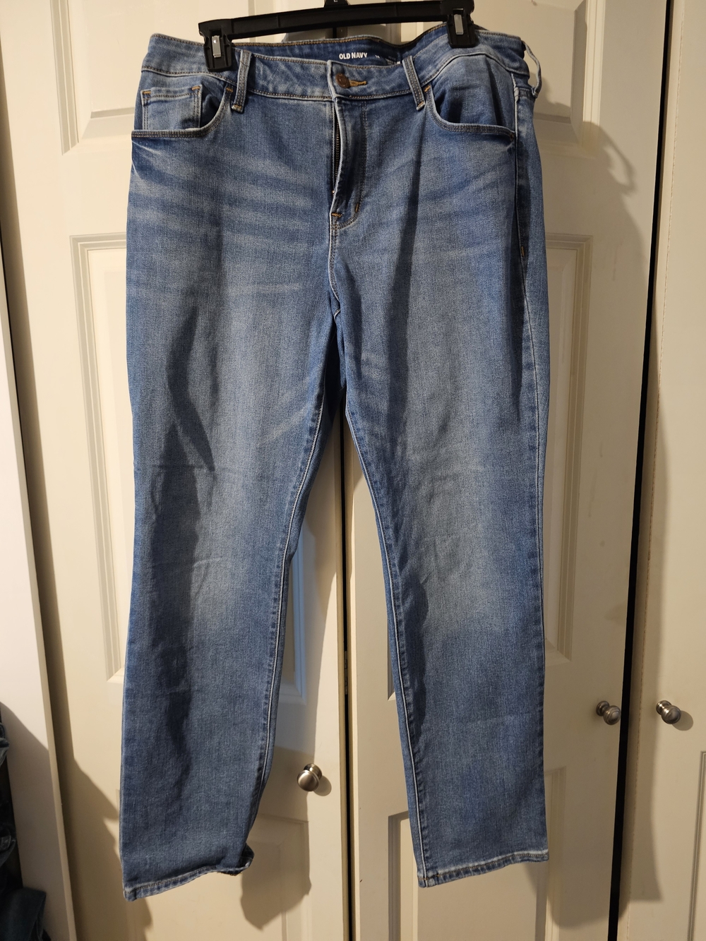 Old Navy Straight-Leg Jeans with Contrast Stitching Mid Rise Power Slim
